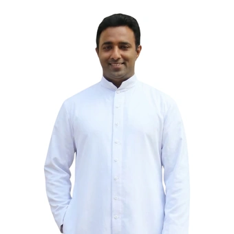 Fr. Dr. Lijo P Thomas CMI